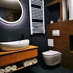 Black&white Villa