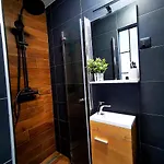 Black&white Villa