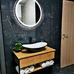 Black&white Villa *