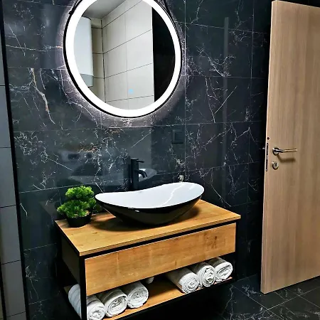 Black&white Villa *