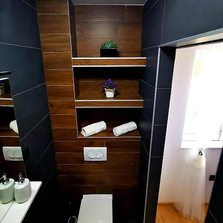 Black&white Villa Kastel Sucurac